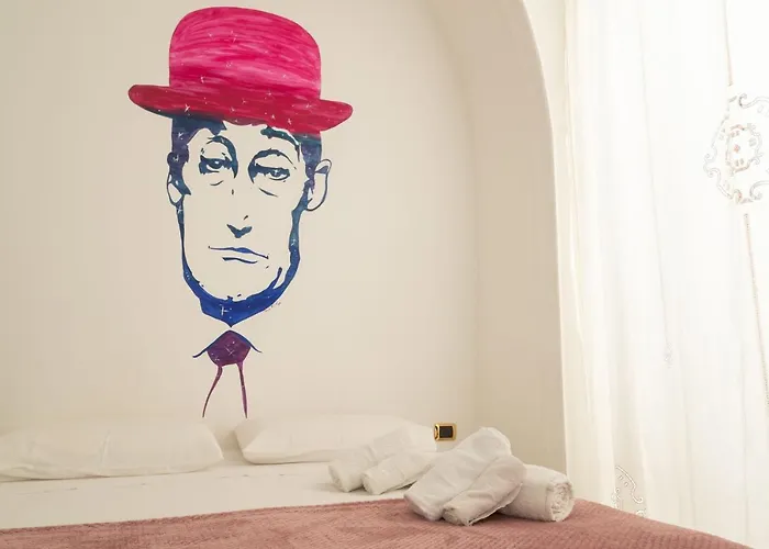 Neapolitan Style Apartrment